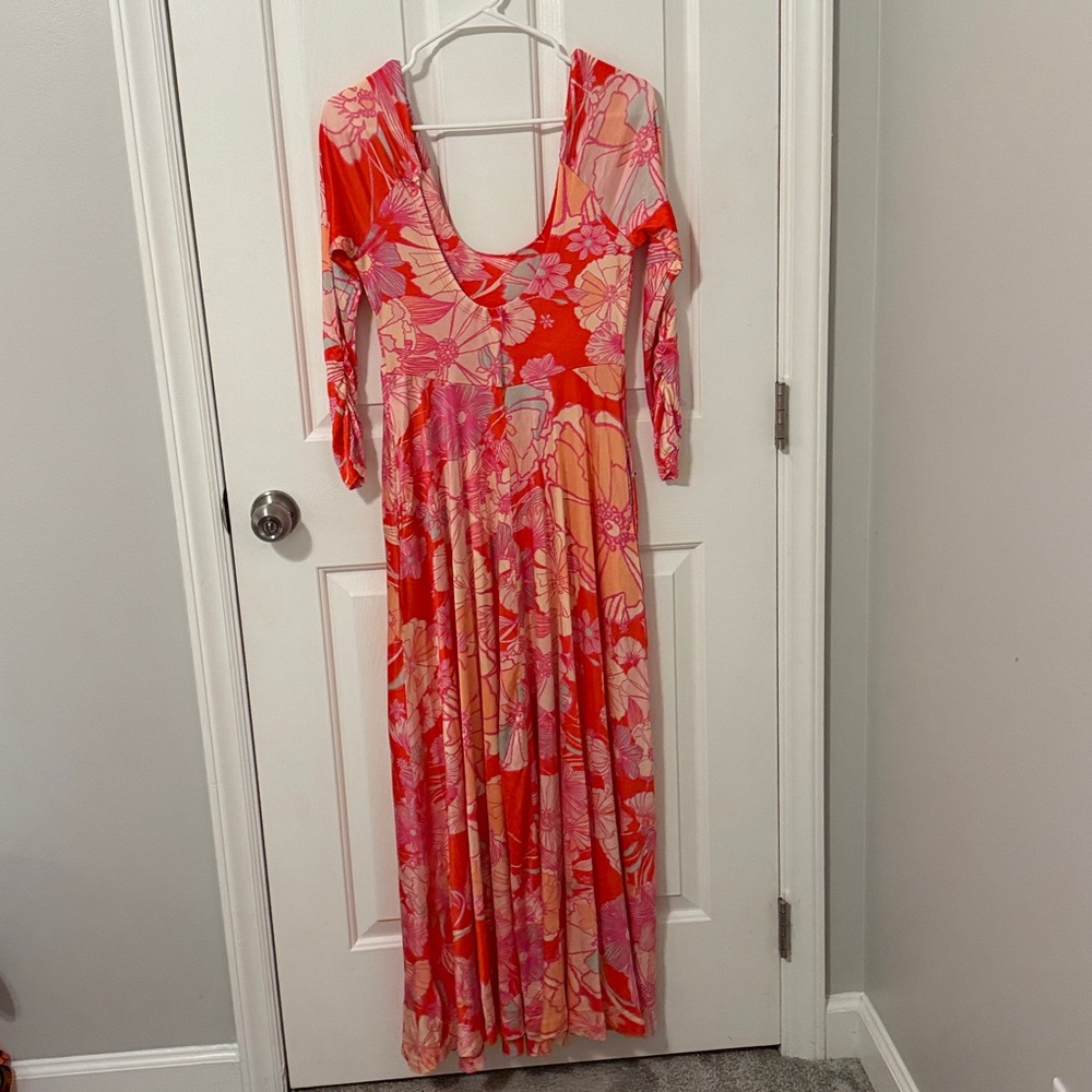 Free People slinky retro style maxi dress
Sz Small - Picture 2 of 2
